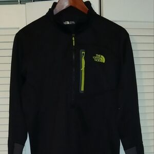 North Face 1/4 zip pullover Black med.